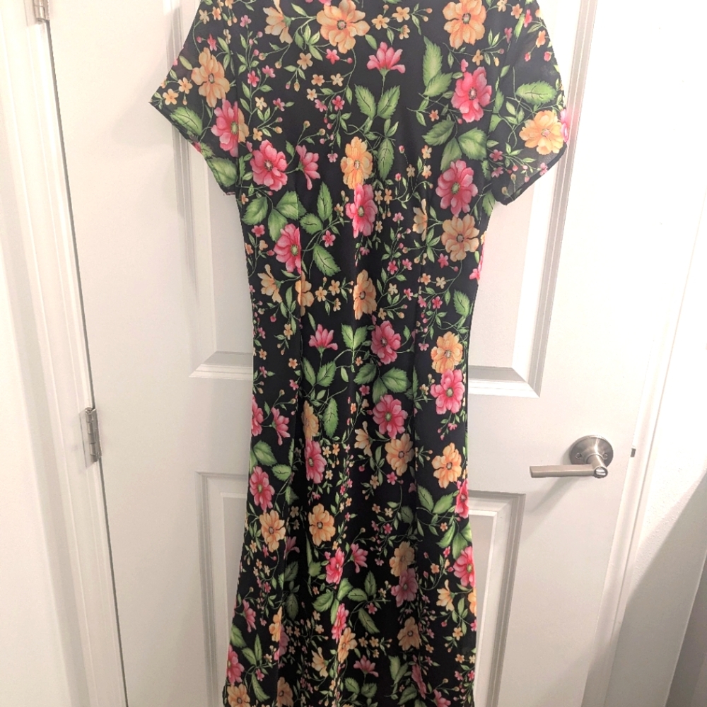 ⭐⭐READ!! ⭐ Womens White Stag Short Sleeve Chiffon Dress Floral ⭐⭐  - Picture 2 of 8